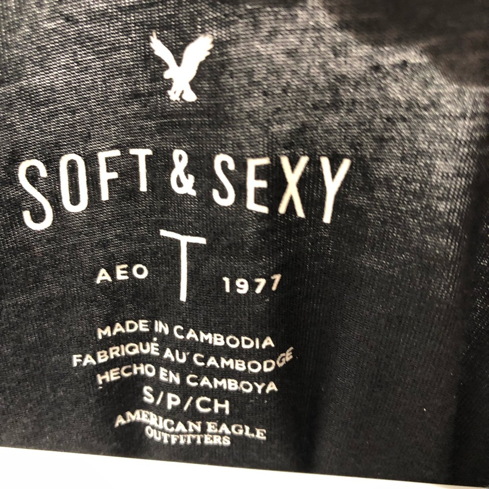 American Eagles Outfitters Small Top 3/$20 - Picture 3 of 3